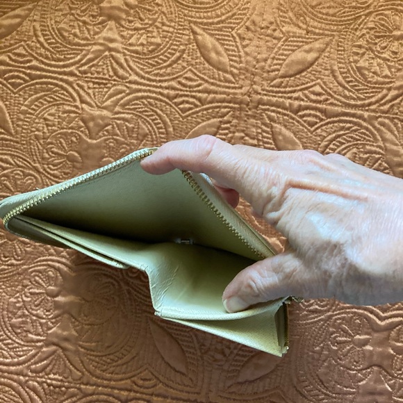 Louis Vuitton Women’s Damier Azur Zip Wallet - Picture 5 of 9